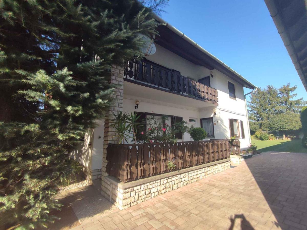 Holiday Home In Balatonboglar 45807 エクステリア 写真